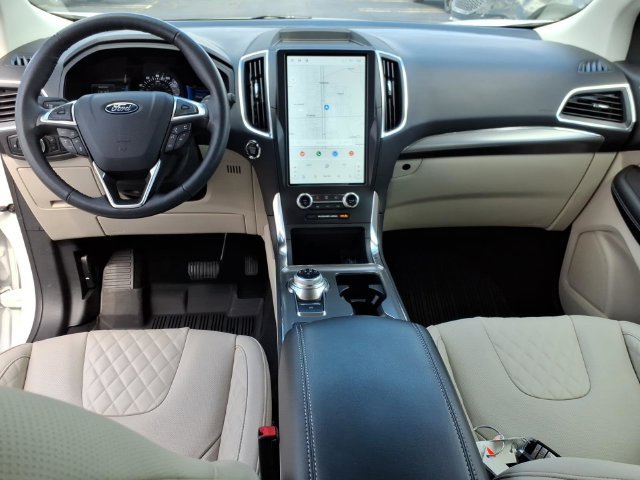 Used 2024 Ford Edge Titanium w/ Equipment Group 301A AWD/4WD image 15