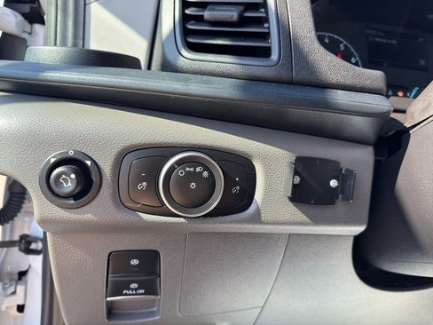 Used 2023 Ford Transit 150 Base image 16