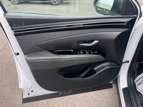 Used 2022 Hyundai Tucson SEL w/ Convenience Package image 15