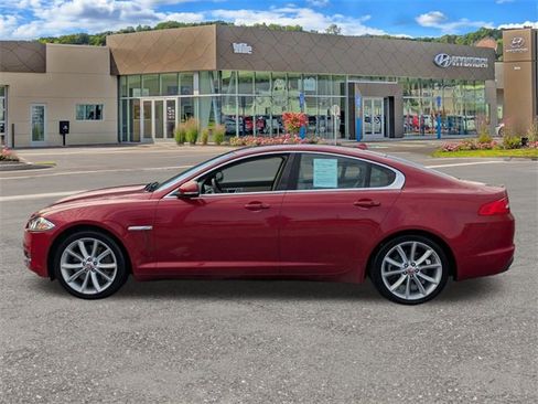 Used 2015 Jaguar XF Portfolio image 6