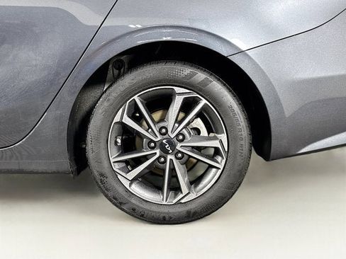 Certified 2023 Kia Forte LXS image 27