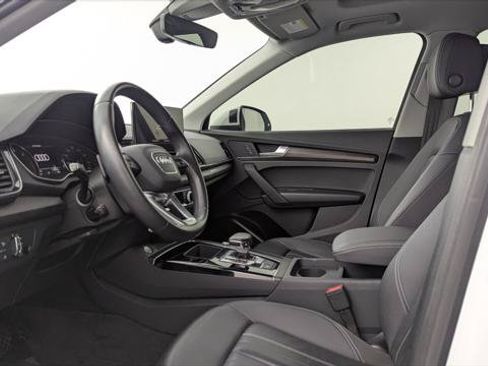 Used 2023 Audi Q5 2.0T Premium w/ Convenience Package AWD/4WD image 24