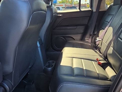 Used 2016 Jeep Patriot High Altitude AWD/4WD image 14