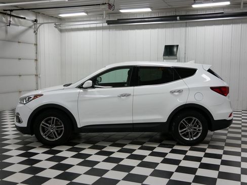Used 2017 Hyundai Santa Fe Sport image 6