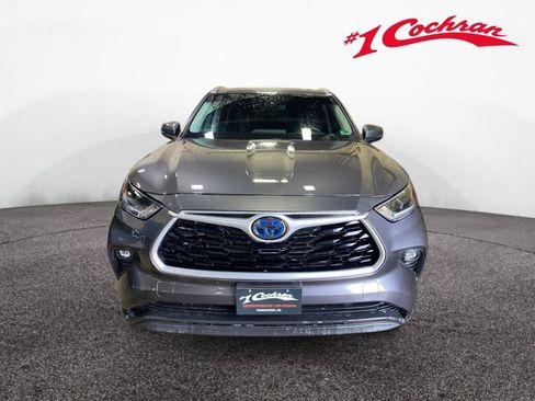 Used 2021 Toyota Highlander XLE image 27