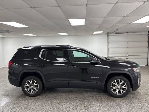 Used 2022 GMC Acadia SLE image 8