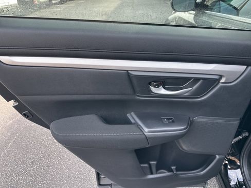 Certified 2019 Honda CR-V LX image 13