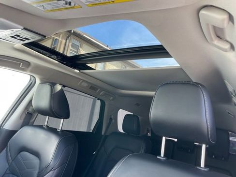Certified 2023 Nissan Pathfinder Platinum AWD/4WD image 27