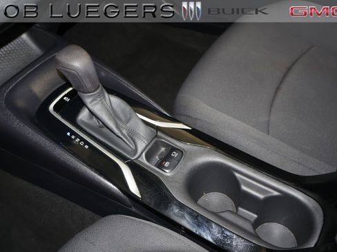 Used 2022 Toyota Corolla LE image 22