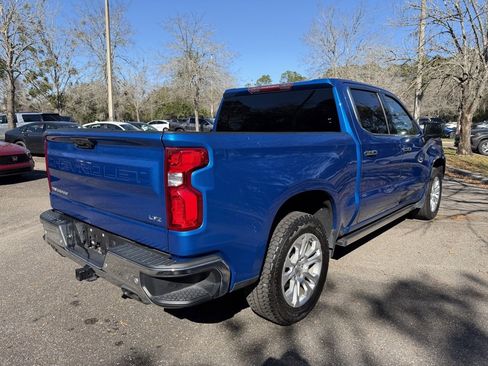 Used 2023 Chevrolet Silverado 1500 LTZ w/ Z71 Off-Road Package image 6