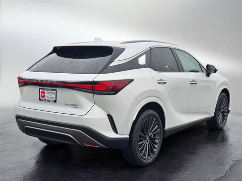 Used 2026 Lexus RX 350h w/ Convenience Package image 5