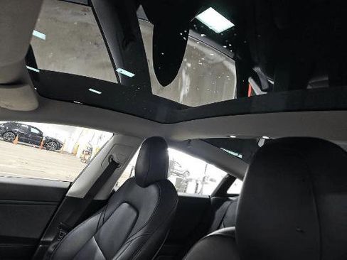 Used 2020 Tesla Model 3 Long Range AWD/4WD image 13