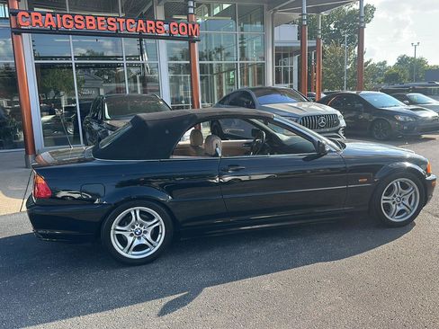Used 2001 BMW 325Ci Convertible RWD image 2