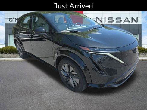 Used 2024 Nissan Ariya AWD image 1