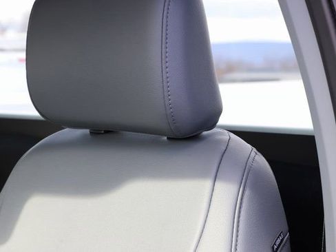 Used 2024 Ford F550 4x4 Regular Cab Super Duty image 19