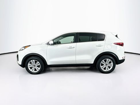 Used 2019 Kia Sportage LX AWD/4WD image 4