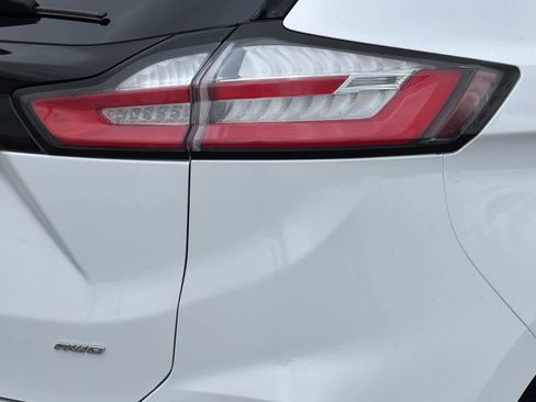 Certified 2024 Ford Edge SEL image 26