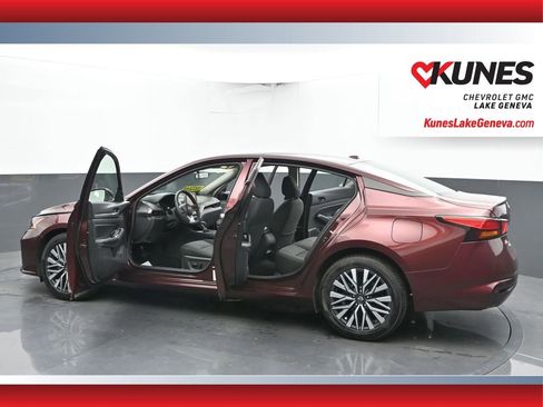 Used 2023 Nissan Altima 2.5 SV image 52