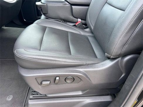 Certified 2024 GMC Sierra 1500 SLT image 17