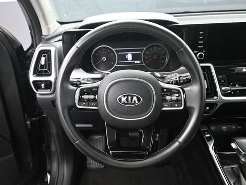 Used 2021 Kia Sorento SX AWD/4WD image 25