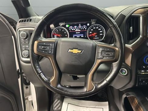 Used 2019 Chevrolet Silverado 1500 High Country w/ High Country Premium Package image 10