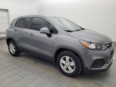 Used 2020 Chevrolet Trax LS w/ Tint and Cruise Package FWD image 11