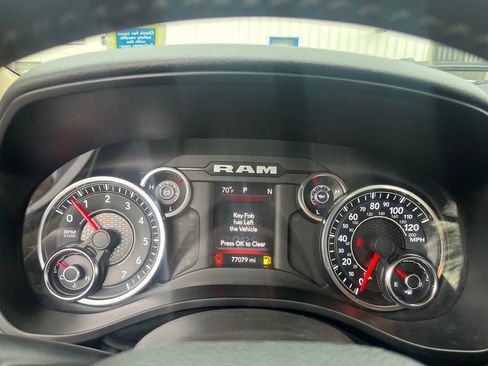 Used 2019 RAM 1500 Big Horn AWD/4WD image 23