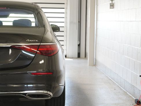 Certified 2026 Mercedes-Benz S 580 4MATIC Sedan image 10