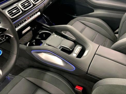 Used 2024 Mercedes-Benz GLE 53 AMG 4MATIC image 26