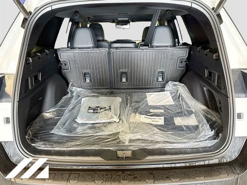 New 2026 Subaru Outback Touring XT AWD/4WD image 29