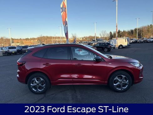 Used 2023 Ford Escape ST-Line w/ Tech Pack #1 image 6