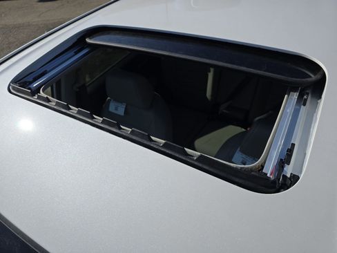 New 2026 Honda CR-V EX-L image 4