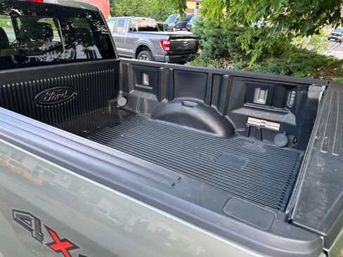 Used 2019 Ford F150 XLT w/ Equipment Group 302A Luxury AWD/4WD image 5
