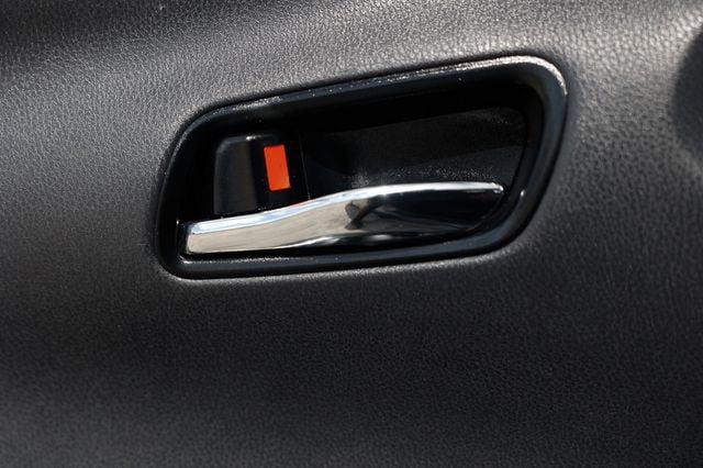 Used 2019 Toyota Prius XLE FWD image 48
