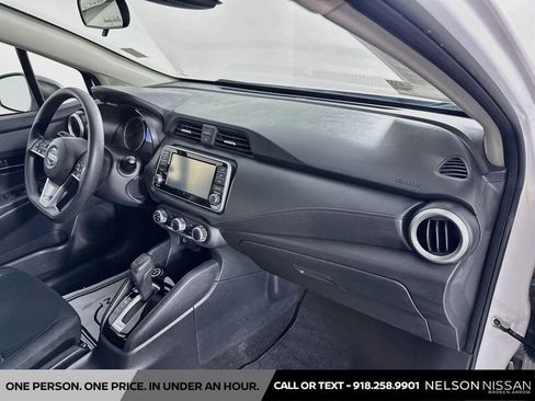 Used 2020 Nissan Versa S FWD image 26