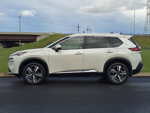 Used 2023 Nissan Rogue Platinum AWD/4WD image 6