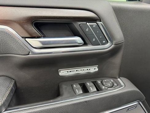 Used 2025 GMC Sierra 1500 Denali w/ Denali Reserve Package AWD/4WD image 34