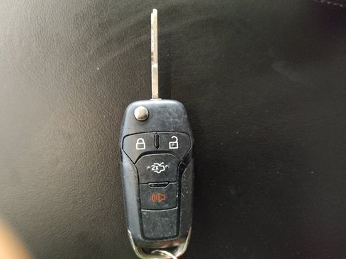Used 2020 Ford Explorer 2WD image 32