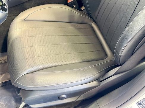 Certified 2023 Mercedes-Benz E 350 4MATIC Sedan w/ Premium Package image 20