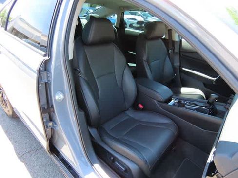 Used 2025 Honda Accord EX-L image 16