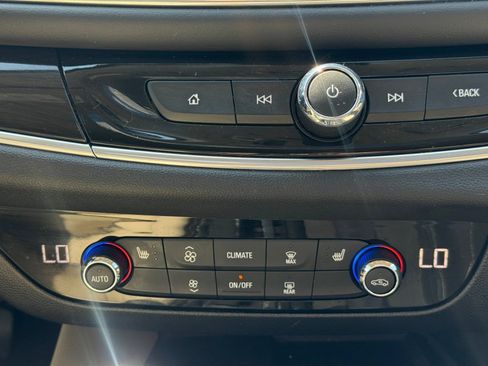 Used 2019 Buick Enclave Essence w/ Trailering Package, 5000 lbs. AWD/4WD image 19