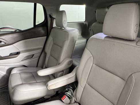 Used 2018 GMC Acadia SLT AWD/4WD image 33