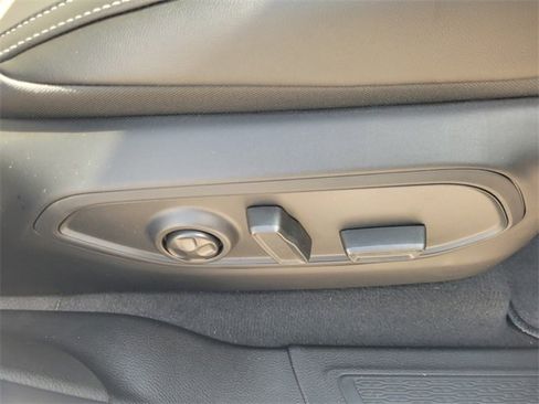 New 2025 Jeep Grand Cherokee L Limited image 18