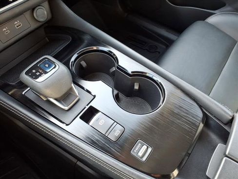 Used 2021 Nissan Rogue SL w/ Premium Package image 19