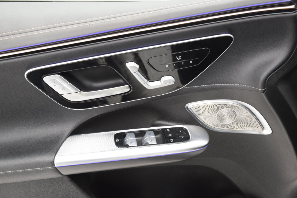 Certified 2023 Mercedes-Benz EQE 350+ SUV image 22
