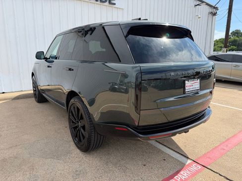 Used 2023 Land Rover Range Rover SE AWD/4WD image 4