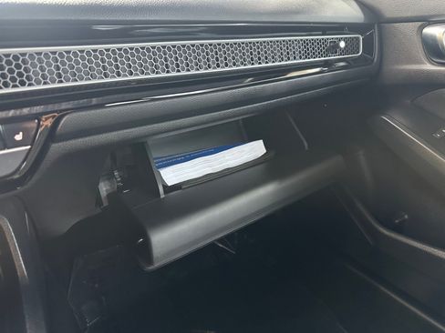 Used 2025 Honda Civic Sport image 21