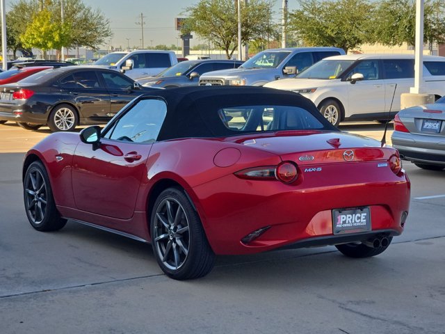 Used 2016 MAZDA MX-5 Miata Grand Touring RWD image 8