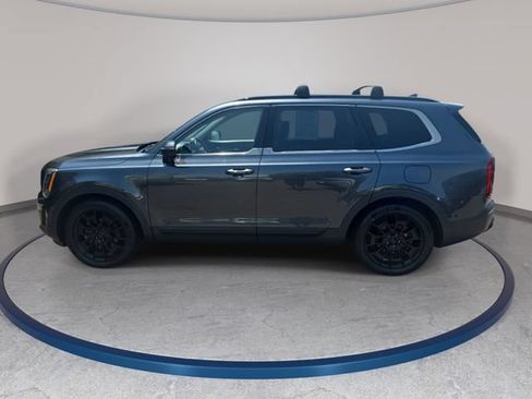 Used 2021 Kia Telluride SX w/ Nightfall Edition Package AWD/4WD image 9