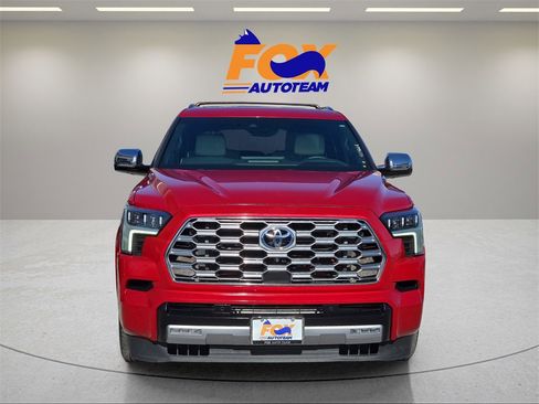 Used 2023 Toyota Sequoia Capstone image 8